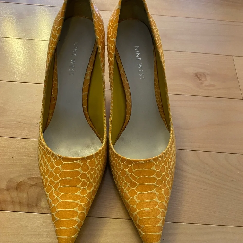 Nine West Orange Textured Heels - Picture 7 of 7